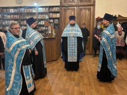 Канун праздника Введения во храм Пресвятой Богородицы